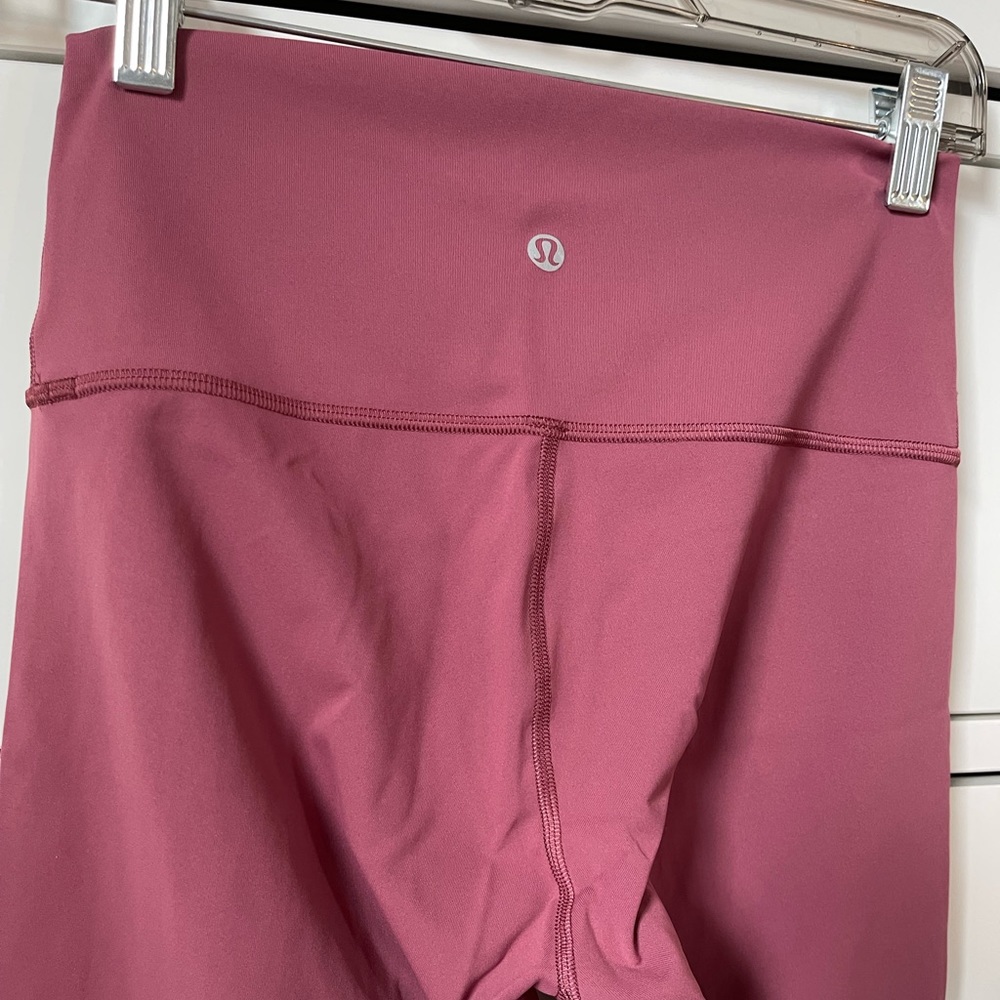 LuluLemon Wunder Under leggings